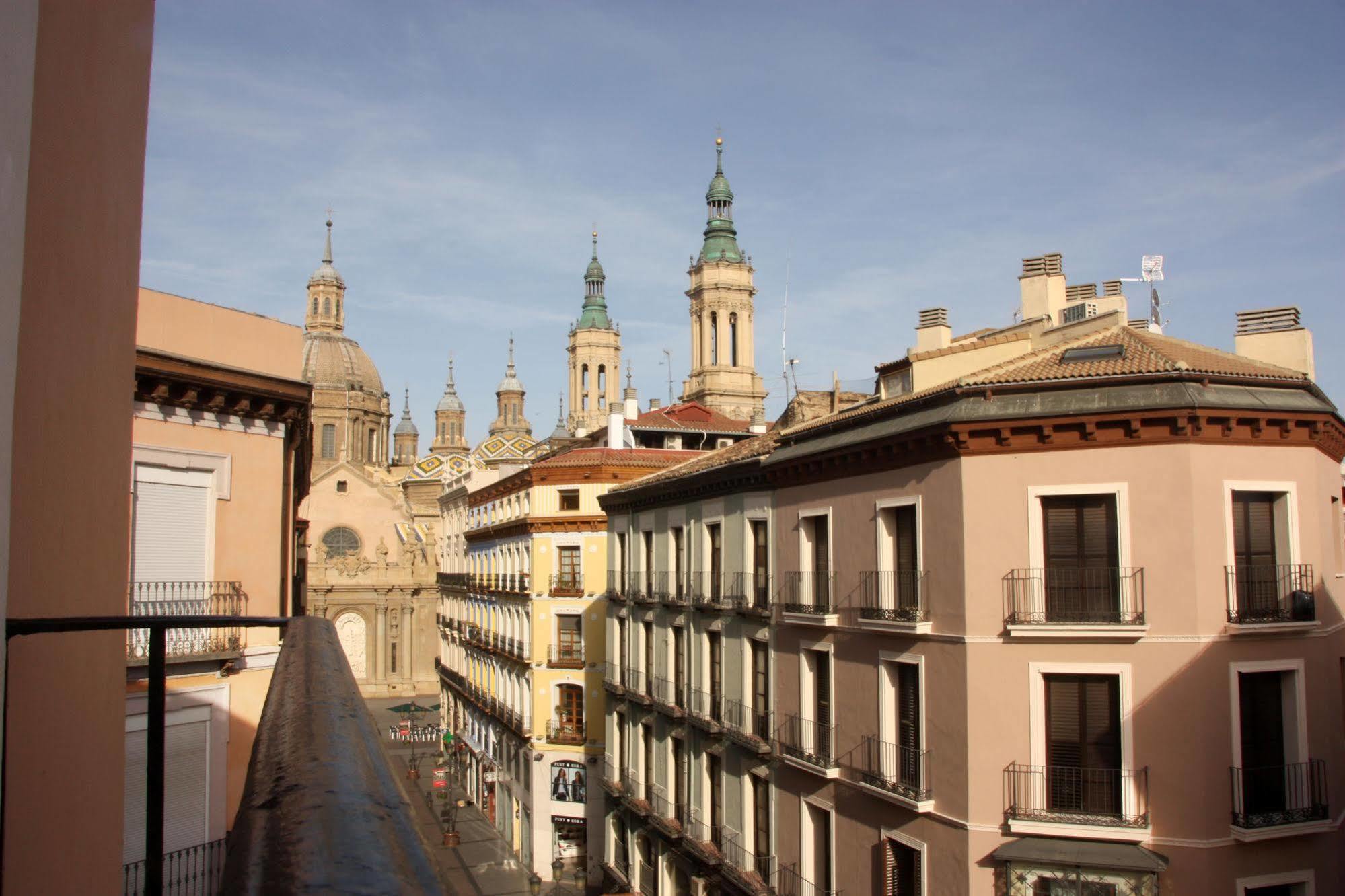 Dos Torres Pilar Suites- Balcones Con Vistas A La Ciudad Σαραγόσα Εξωτερικό φωτογραφία